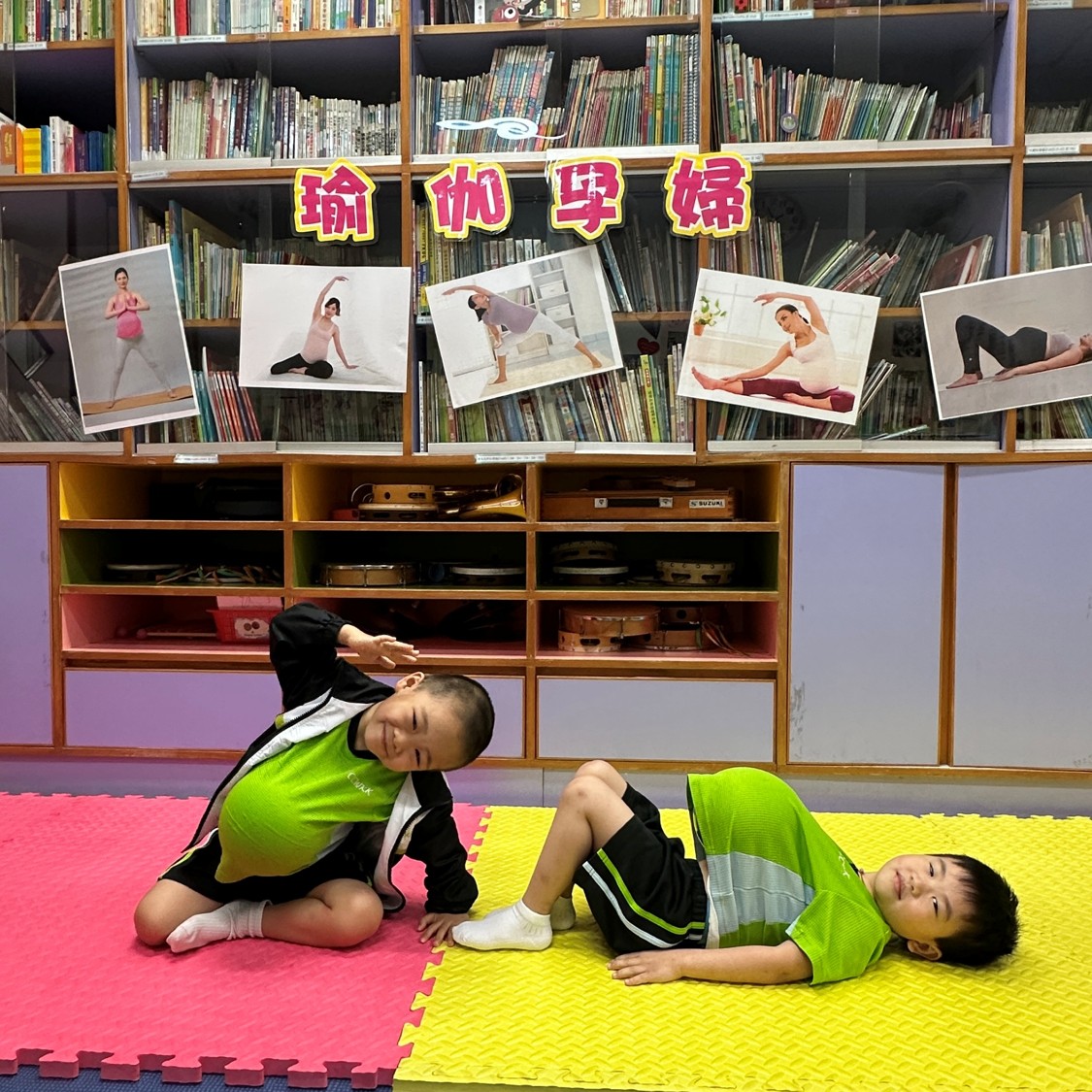 slide-0 slide